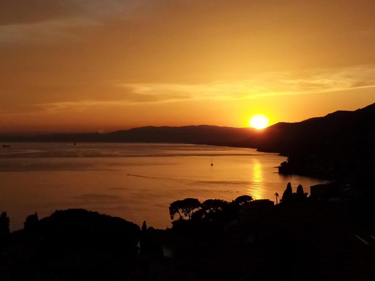 Con Parcheggio E Vista - A Due Passi Dal Paradiso